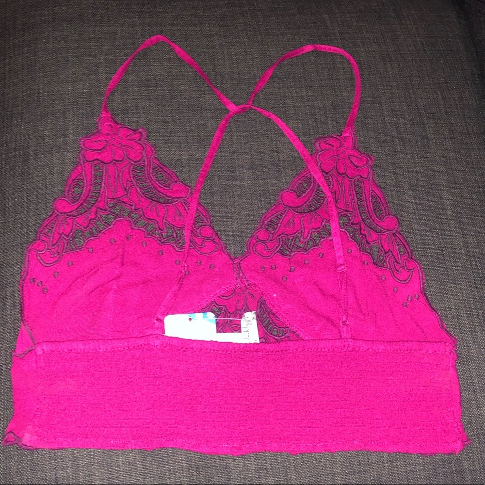 SOLD. NWT Embroidered Bralette - Picture 4 of 5